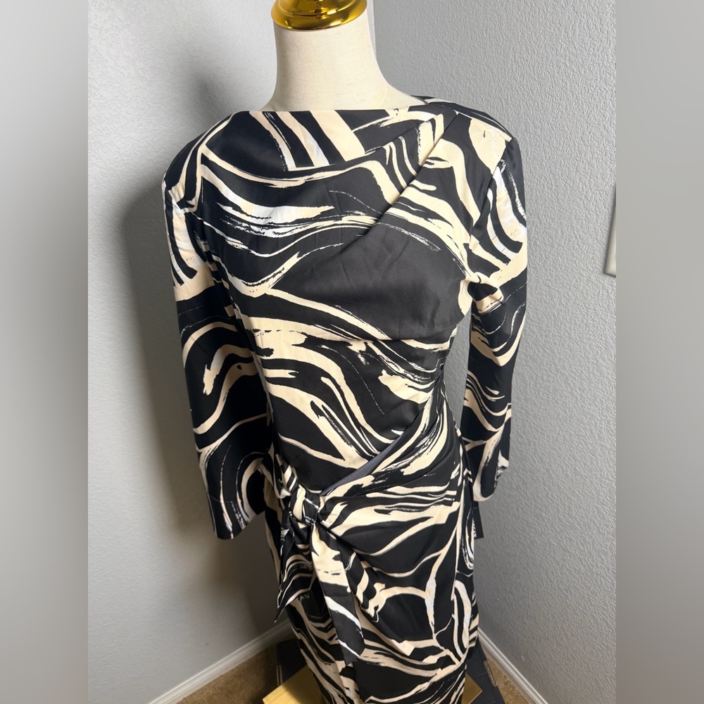 NWT-Donna Morgan Women's Donna Morgan Women's Dresses Long Sleeve Midi Wrap - Picture 11 of 13